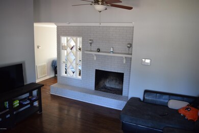 811 Littlejohn Ave, Jacksonville, NC 28546 - photo 5
