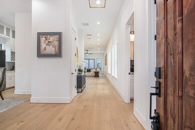 808 Walton St, Houston, TX 77009 - photo 5