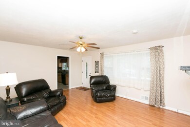 9413 Fairview Ave, Laurel, MD 20723 - photo 6