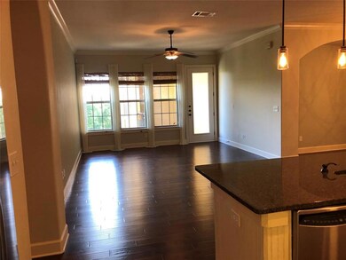 Open living/dining/kitchen area for entertaining!