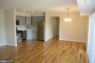 7841 Enola St unit 106, McLean, VA 22102 - photo 2