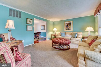 1367 Rock Chapel Rd, Herndon, VA 20170 - photo 4