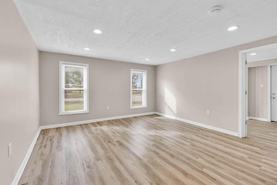 3841 S Section Line Rd, Delaware, OH 43015 - photo 6