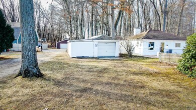 2041 Archwood Dr, Wayland, MI 49348 - photo 4