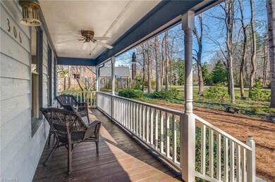 306 Holyoke Rd, Greensboro, NC 27406 - photo 4