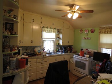 Kitchen<|><|>