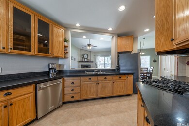 8810 Eaglenest Rd, Sparks, NV 89436 - photo 4