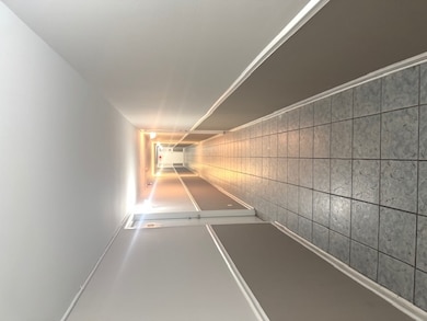 1557 Jill Ct unit 11104, Glendale Heights, IL 60139 - photo 3