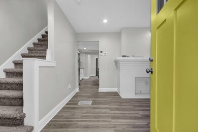 7-web-or-mls-1767-linden-pl