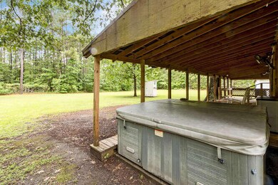 1097 Bethera Rd