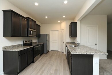 10643 Lost Maples Dr, Cleveland, TX 77328 - photo 2