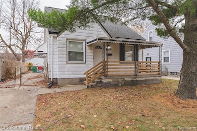 22482 Tuscany Ave, Eastpointe, MI 48021 - photo 3