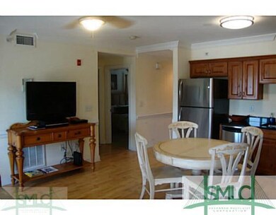 Kitchen. Kitchen & dining & living room are all op