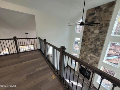 167 Lower Independence Dr, Lackawaxen, PA 18435 - photo 4