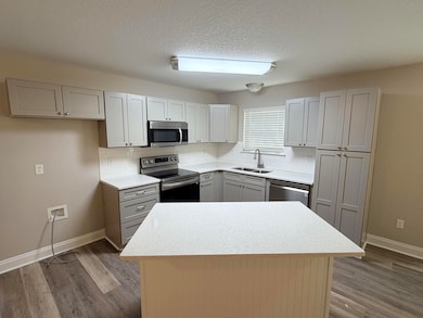 5302 Kervin Rd, Crestview, FL 32539 - photo 2