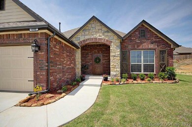 8330 N 74th East Ave, Owasso, OK 74055 - photo 2