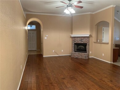 4201 Beryl Ln, Granbury, TX 76049 - photo 5