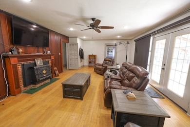 233 Douglas Rd, Grayson, LA 71435 - photo 4