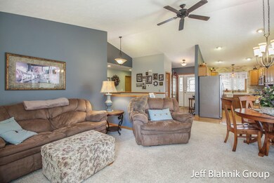 2637 Rolling Ridge