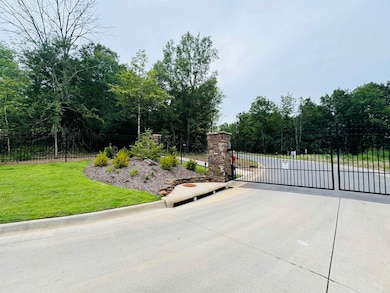 104 Shagbark Trail, Maumelle, AR 72113 - photo 4