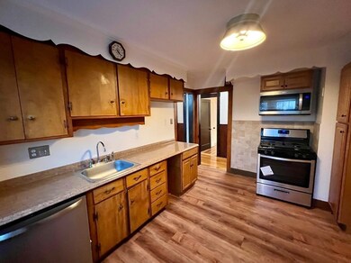 221 Reservation Rd unit 2, Hyde Park, MA 02136 - photo 2