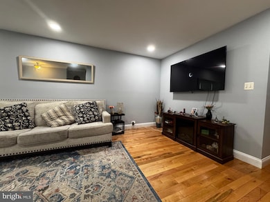 6813 Avalon Isle Way, Gainesville, VA 20155 - photo 3