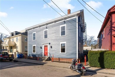 35 Elm St unit 3, Newport, RI 02840 - photo 7