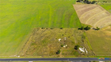 1499 County Road 311, Jarrell, TX 76537 - photo 2