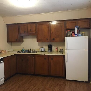 104 Reynolds St, New Iberia, LA 70560 - photo 2