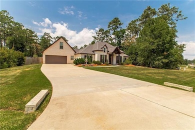 201 Belle Pointe Dr, Madisonville, LA 70447 - photo 2