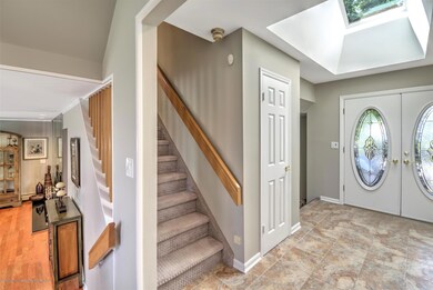 04-FOYER