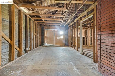 11201 Lochard St, Oakland, CA 94605 - photo 7