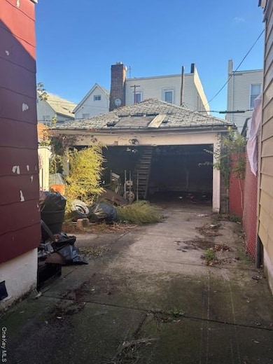 10431 113th St, South Richmond Hill, NY 11419 - photo 6