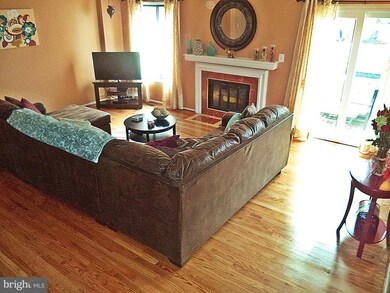 20307 Grazing Way, Montgomery Village, MD 20886 - photo 3