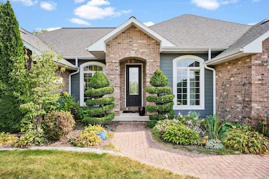 1679 Marian Ct, Mineral Point, WI 53565 - photo 4