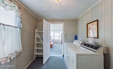 Laundry/Mudroom/Half Bath