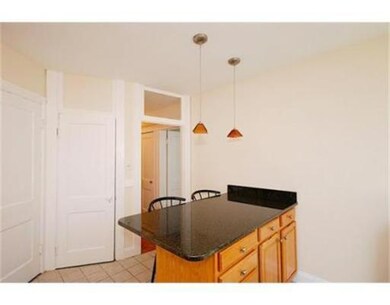 386 Riverway unit 5, Boston, MA 02115 - photo 5