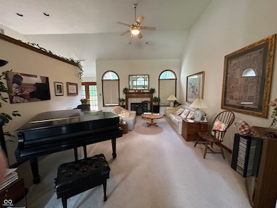 1036 Shadowlawn Ave, Greencastle, IN 46135 - photo 4