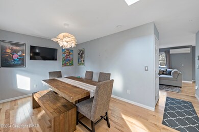 1327 Whispering Hills Ct, Effort, PA 18330 - photo 4