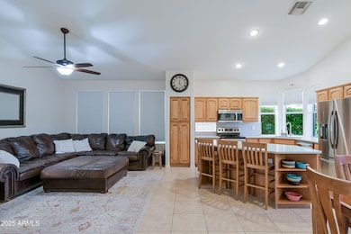 4235 E Desert Marigold Dr, Cave Creek, AZ 85331 - photo 4