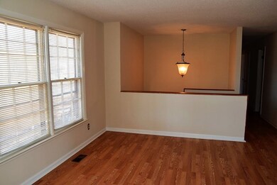 102 Wake Forest Dr, Warner Robins, GA 31093 - photo 4