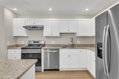 96 Royal Ln unit 96, Agawam, MA 01001 - photo 7