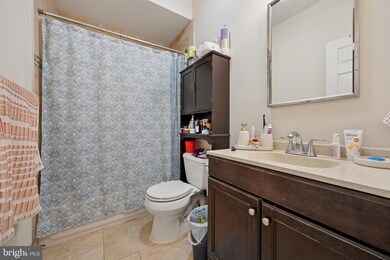 923 N 19th St, Philadelphia, PA 19130 - photo 7