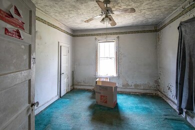 1124 W Lincoln Ave, Albany, GA 31707 - photo 4