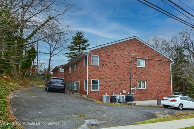 1340 Victory Blvd, Staten Island, NY 10301 - photo 4