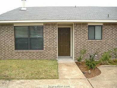 1219 April Bloom unit AB, College Station, TX 77840 - photo 5