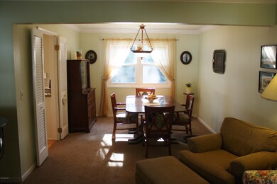 Formal dining room