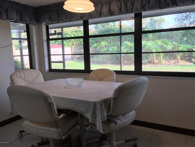 Breakfast nook
