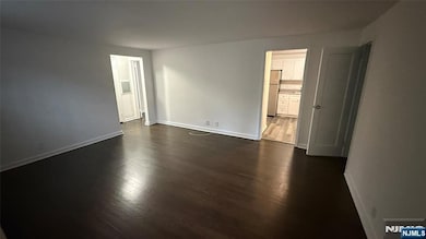 445 Union Ave unit 2E, Rutherford, NJ 07070 - photo 4