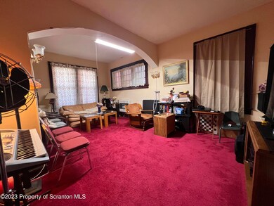 926 Capouse Ave, Scranton, PA 18509 - photo 7